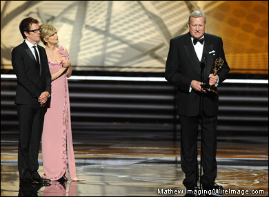 32317bmp SAG's Next President? - Ken Howard Accepts an Emmy Sunday